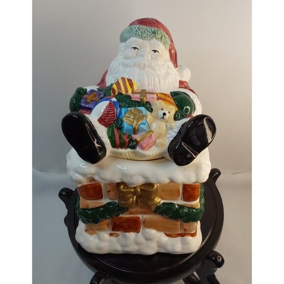 WORLD BAZAR INC, SANTA CLAUSE COOKIE JAR MADE IN CHINA 11'X7'X7' SMALL CHIP SEE - Picture 2 of 7